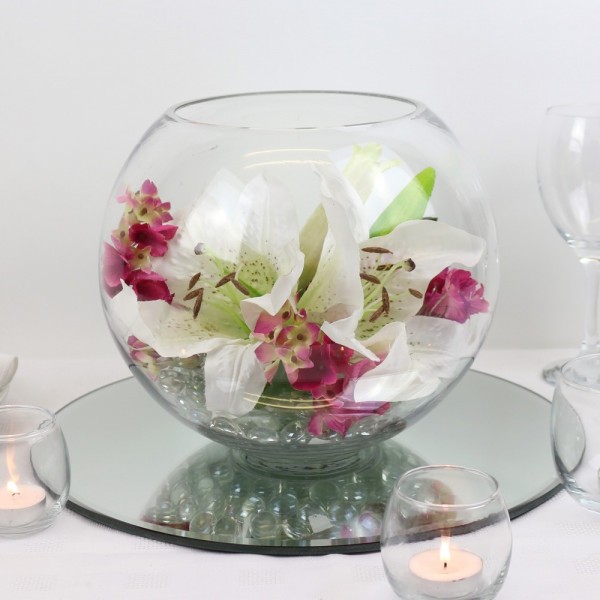 Vases boules pour centre de table d'un mariage thème bulles